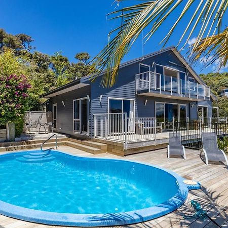 Harbour View Villa Whangaroa Dış mekan fotoğraf