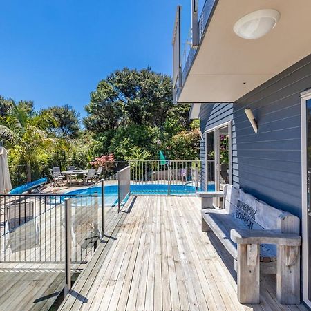 Harbour View Villa Whangaroa Dış mekan fotoğraf