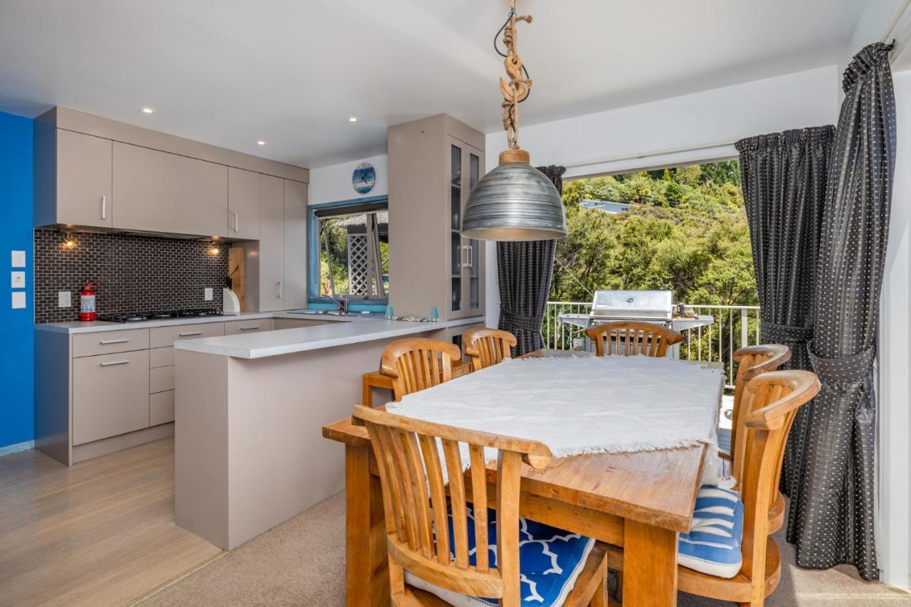 Harbour View Villa Whangaroa Dış mekan fotoğraf