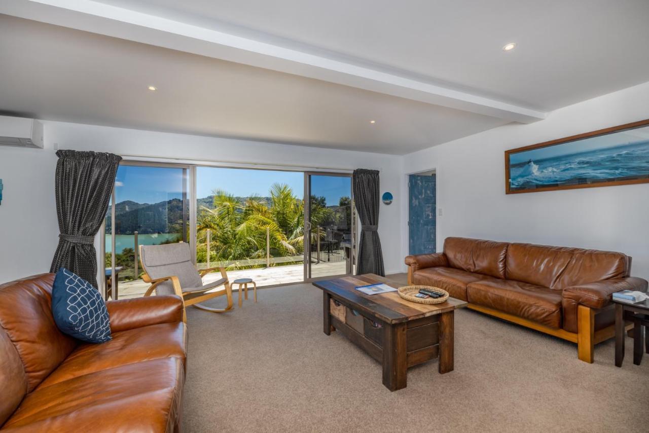 Harbour View Villa Whangaroa Dış mekan fotoğraf